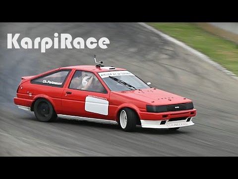 Drift Toyota Corolla Sprinter Trueno AE86 Castelletto