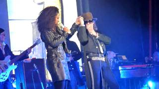 Der Rockliner-Deal Mit Nathalie Dorra Und Udo Lindenberg