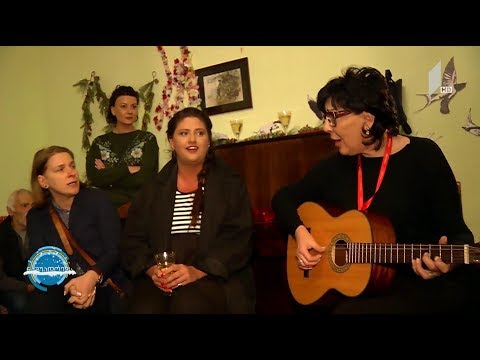 #ნაშუადღევის შემოქმედებითი გუნდი მოხუცთა პანსიონატს ესტუმრა და მათ საახალწლო განწყობა შეუქმნა