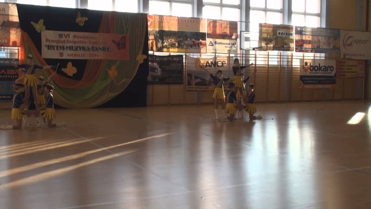 VI Powiatowy Przegląd Zespołów Tanecznych   Rytm, Muzyka, Taniec   film 19