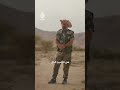 مصور ترك السينما واتجه إلى توثيق البرية التونسية