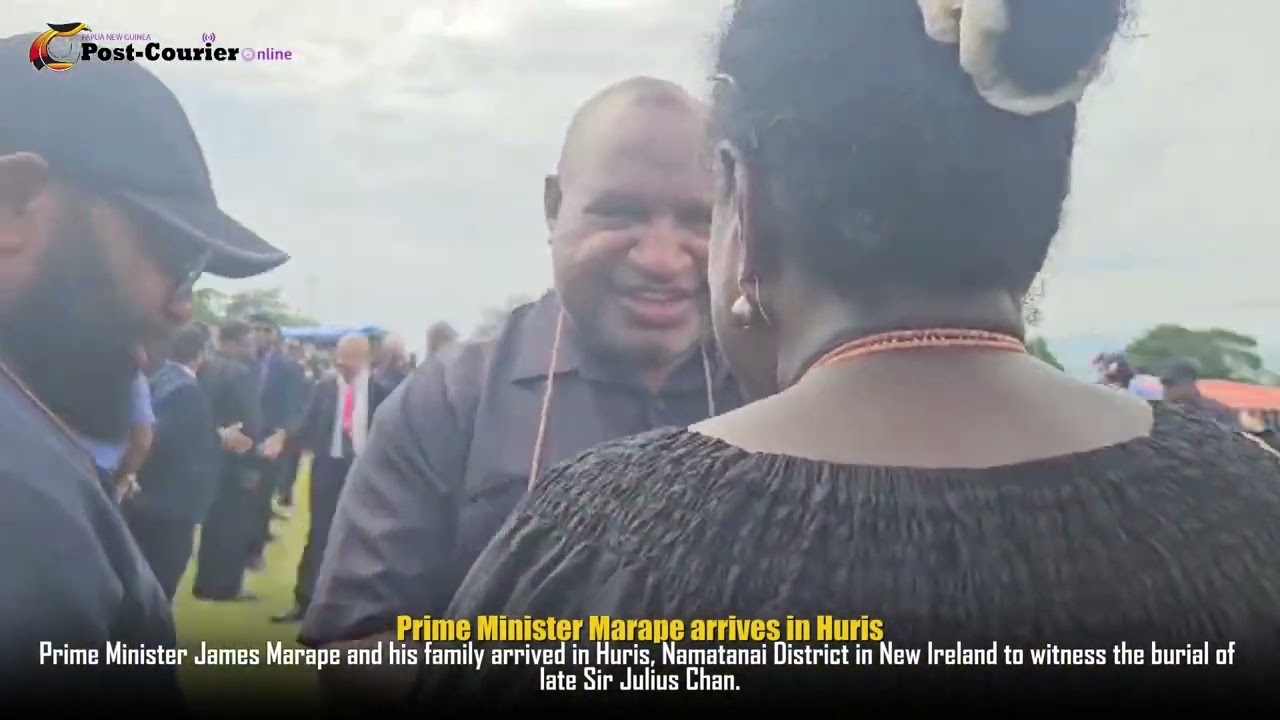 Prime Minister Marape arrives in Huris