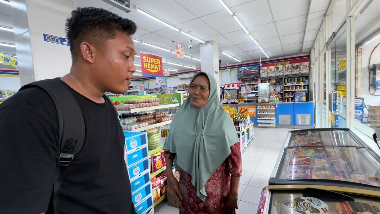PERTAMA KALI AJAK NENEK AJIK KE TEMPAT KERJANYA ! - Mbah mari dapat rezeki Alhamdulillah