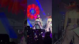 Colets Twerk Everyone Pati Papi Lines Need Mag Twerk