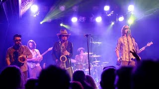 Accept - Diggin' in the Dirt