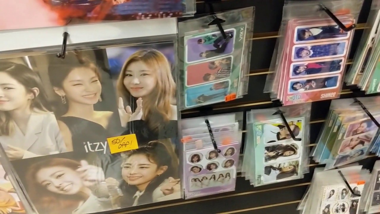 кпоп магазин питер. кей поп магазин в санкт-петербурге. K-pop магазин в санкт-петербурге. K-pop магазин в москве bts. магазин бтс в москве.