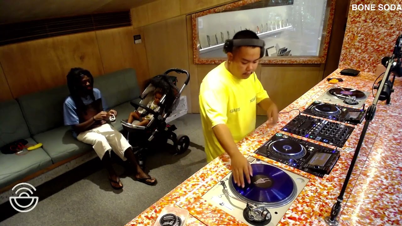 BONE SODA w/ GULING - 11/02/2022