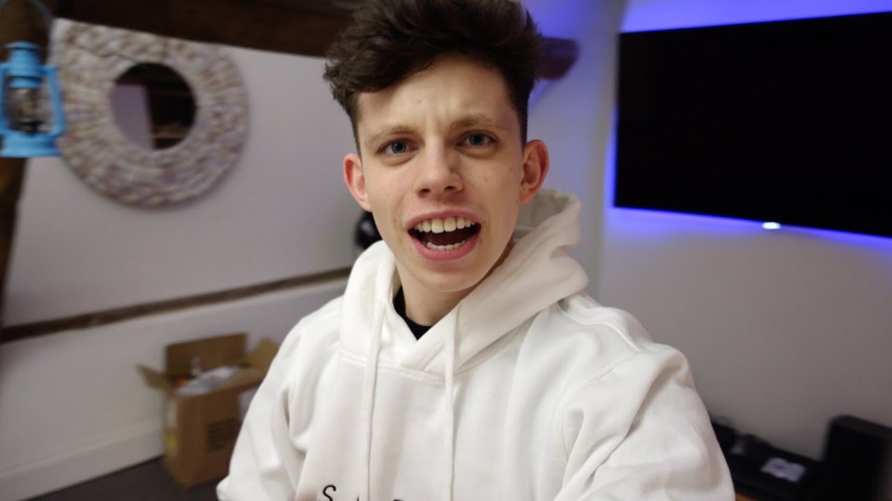 MY NEW CAMERA! (Sony a7S II)