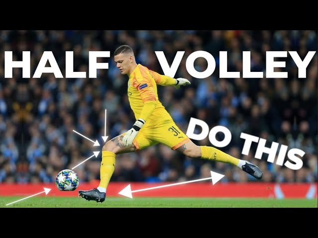 How To Half Volley A Football - Goalkeeper Tips And Tutorials - Half Volley  Technique - Distribution 