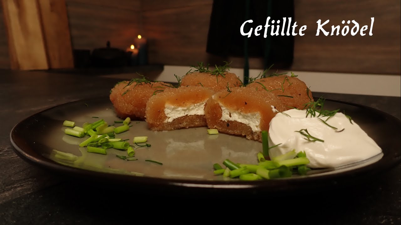 Rezept meiner Oma | Gefüllte Knödel - YouTube