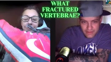 Mgl has 2 broken vertebrae, but she has no problem lifting her leg up to her shoulder 🙄