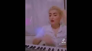 Kanadı Kırılmış Bir Martı Gibi Sevinç Demircan Resimi