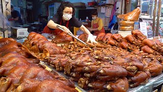 족발달인 Amazing Korean Braised Pig's Trotters (Jokbal) Master \/ Pig's feet \& head - Korean street food