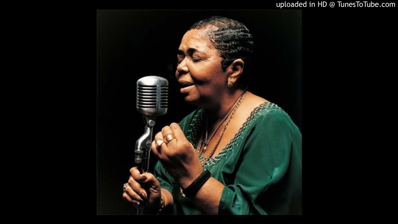 cesaria evora besame mucho