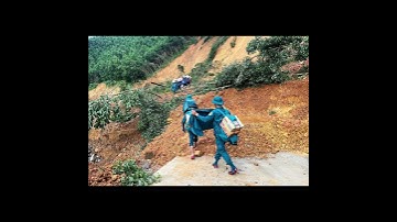 Xuyên rừng vượt sạt lở: bộ đội cõng lương thực vào vùng cô lập tại Đà Nẵng