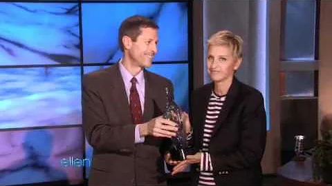 Ellen Receives the Voice of Compassion Award