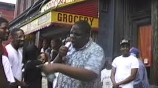 Biggie Freestyling On a Brooklyn Street Corner (HD)