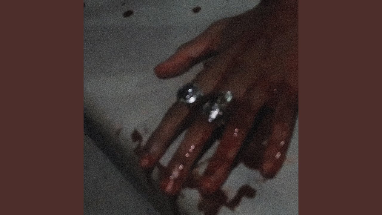 在 YouTube 上观看 crave 在 YouTube 上观看 crave