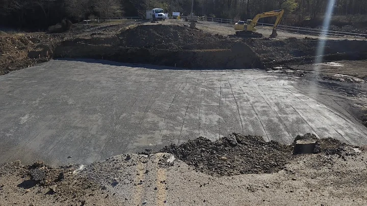 RENOVATING LAKE CONWAY - The dam construction has begun. 