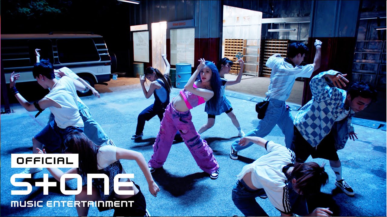  LEE CHAE YEON   LETS DANCE MV
