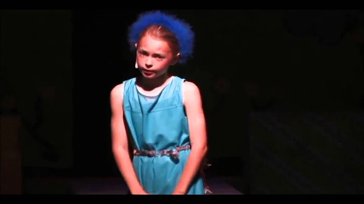 Chanelle O'Neill sings "Gertrude McFuzz" from Seussical