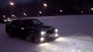 Snow Drift Battle: BMW E30 vs Mitsubishi Eclipse