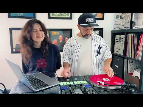 Scratch practice wit Dad @iamdjshock 🎚️🔥 #scratch #dj #scratching #scratchdj #hiphop #realdj #djs