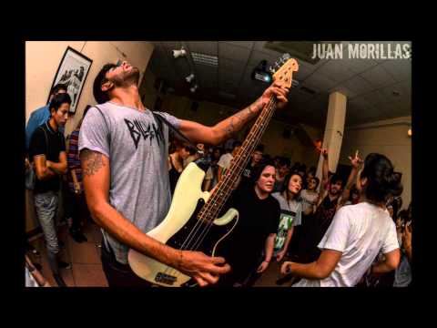 XAPOYOxMUTUOx ACAB Lyrics 