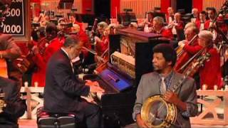 Video thumbnail of ""Bourbon Street Parade" Cincinatti Pops Orchestra with Preservation Hall Jazz Band"