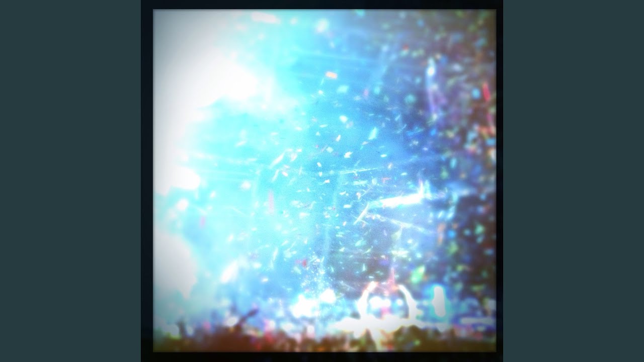 Mira Tease and Squeeze en YouTube