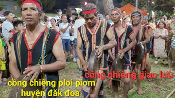Cồng chiêng múa xoang cùng đoàn nghệ nhân bahnar huyện đăk đoa..