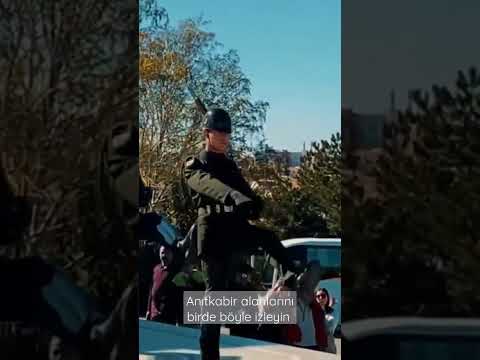 Anıtkabir'de nöbet tutan
