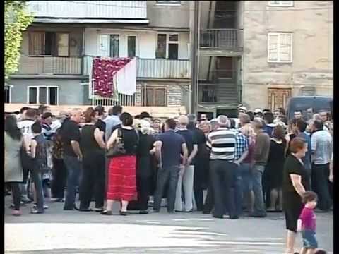 თინა ხიდაშელი მოსახლეობას შეხვდა.