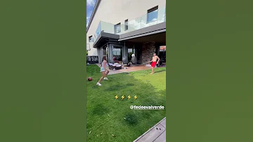 Valverde And His Girlfriend Who Is Better Foryoupage Federicovalverde 