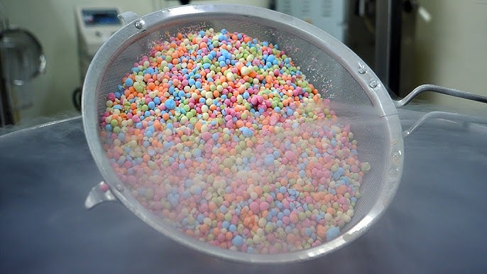 Trying out the dippin dots frozen dot maker #dippindots part 1