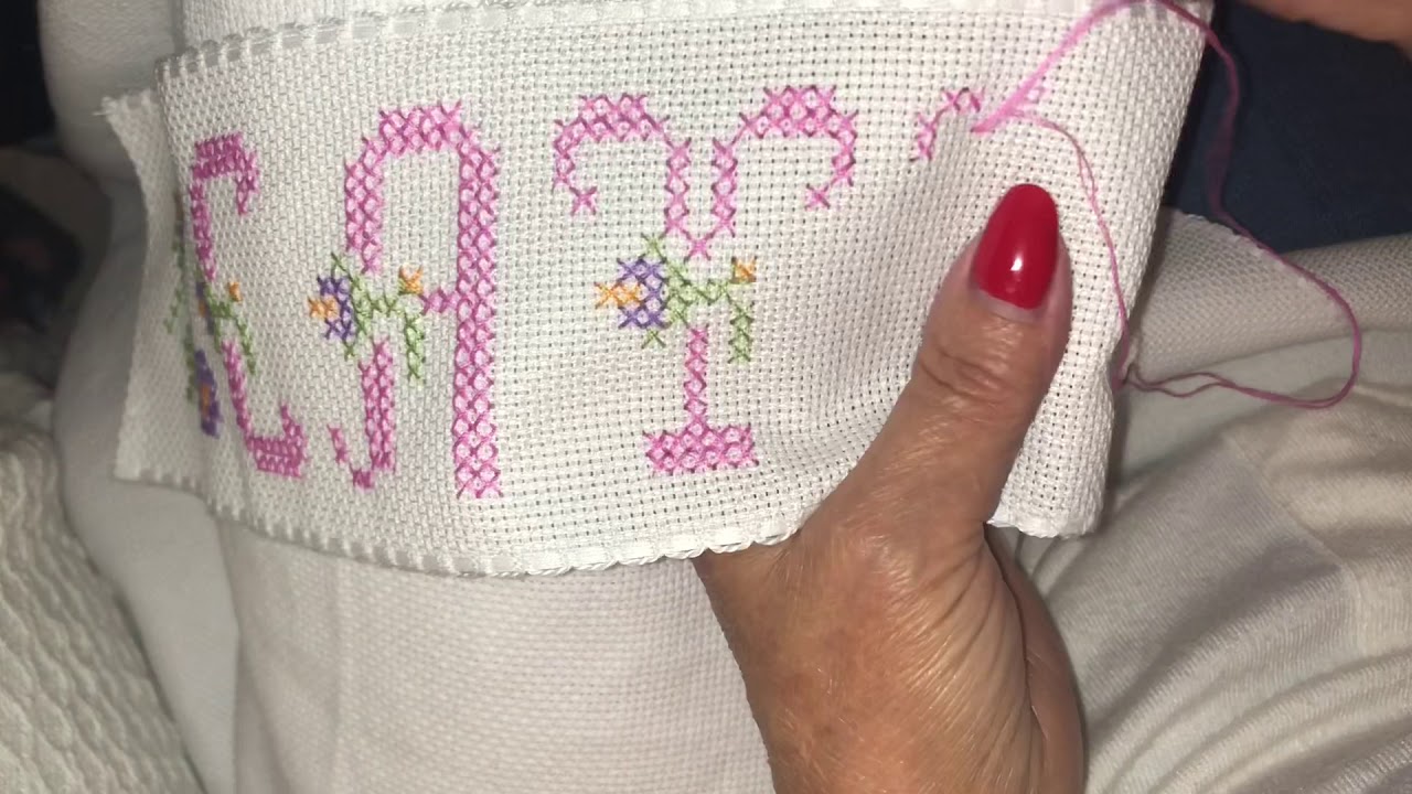 Juegos de Toallas Personalizados a Punto de Cruz