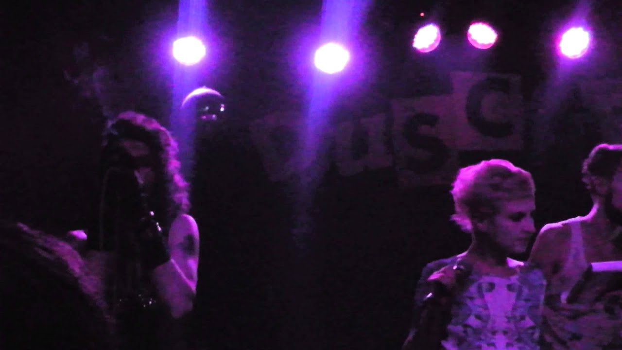 Барто - Депутат (feat. Слава (Ghetto Girls))