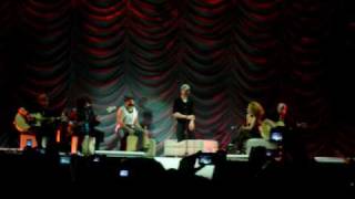 Enrique Iglesias - Ring my bells *LIVE* Concert Ahoy Rotterdam 05-05-'09