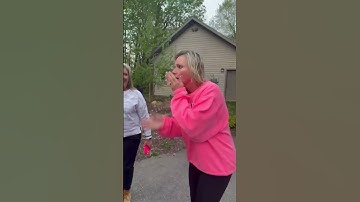 Son surprises mom with an unexpected visit on Mother