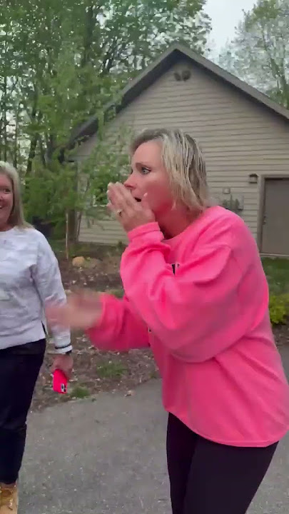 Son surprises mom with an unexpected visit on Mother's Day