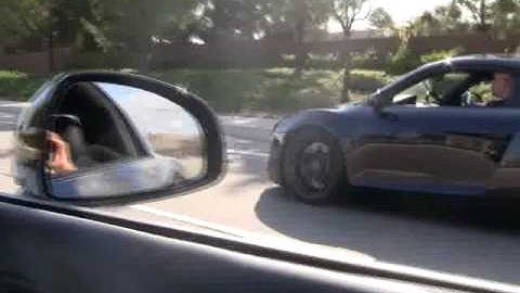 Supercharged VF550 Audi R8 V8 vs. stock V10 R8