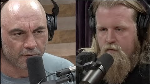 Justin Wren Takes a Bullied Kid Under His Wing | Joe Rogan