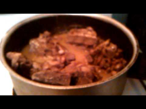 Cooking Pinto Beans And Porkneckbones-11-08-2015
