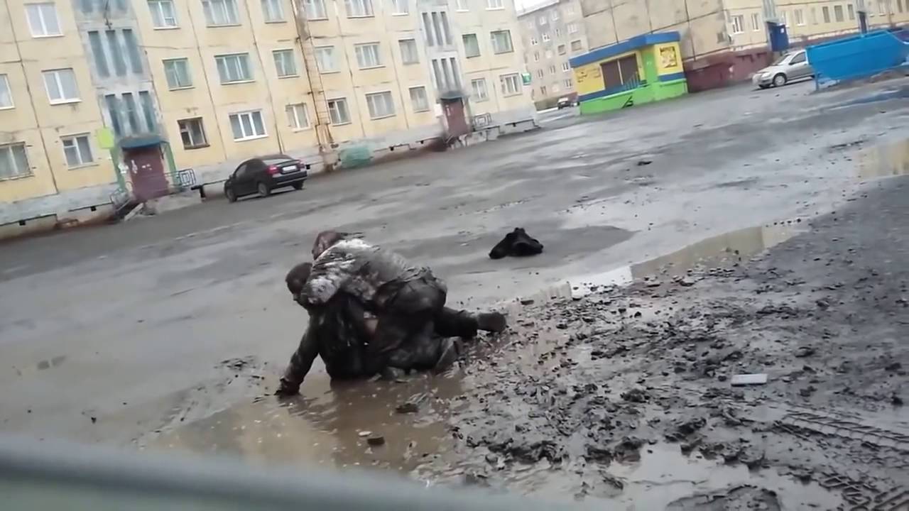 Голые женщины в деревне