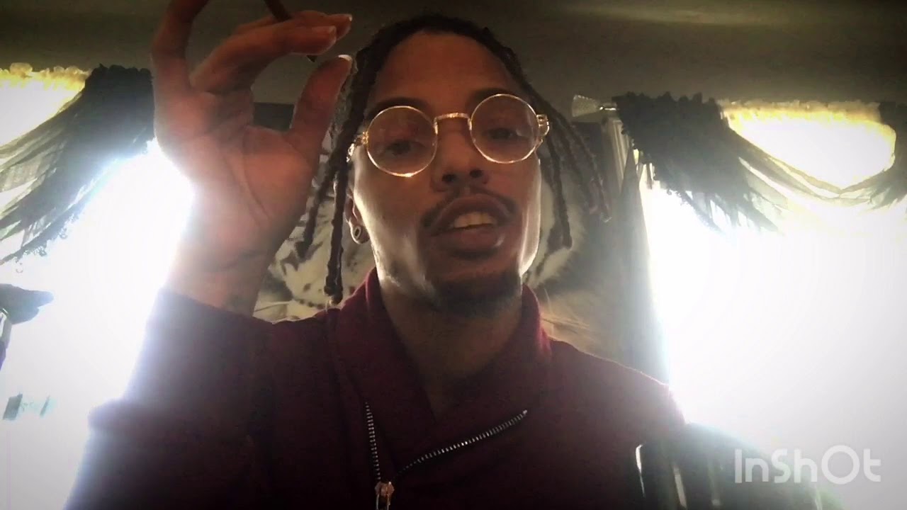 Stoner Review: New Twix & Lucky Charms Cookie 