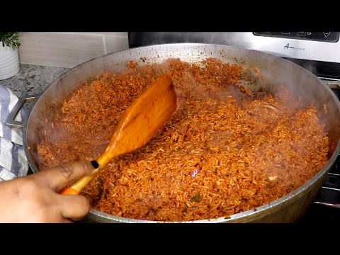 How To Cook Jollof Rice For A Get Together.| Nigerian Party Jollof Rice |Cook With Me.