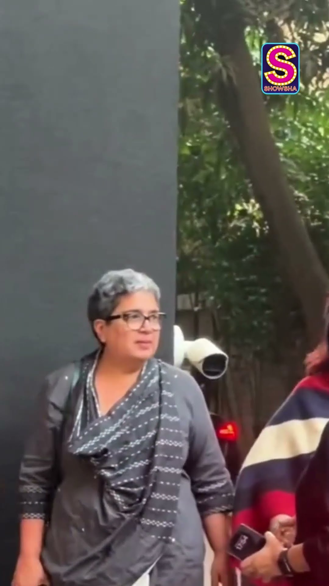 Reena Dutta Shows Up For Her Son Junaid Khan’s Loveyapa Screening | N18S #shorts #viralshorts