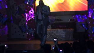 show blue room jennifer lopez