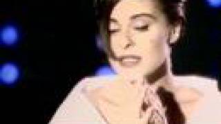 Lisa Stansfield - Down in the depths