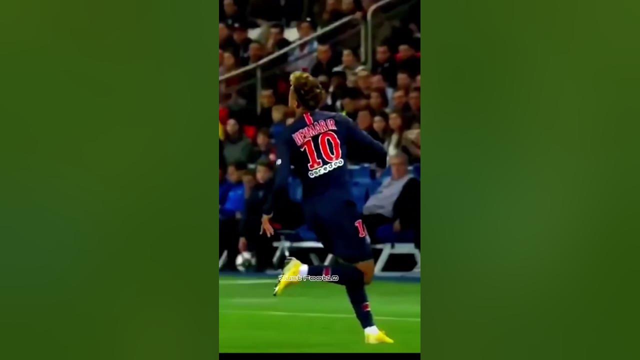 Masterpieces Ball Control In Football footballtricks footballcrazy masterpieces-ball-control-in-football-footballtricks-footballcrazy